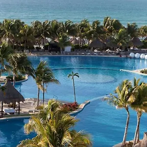 https://resort-4bd-grand-luxxe-riviera-maya-pool.quintano-roohotels.com